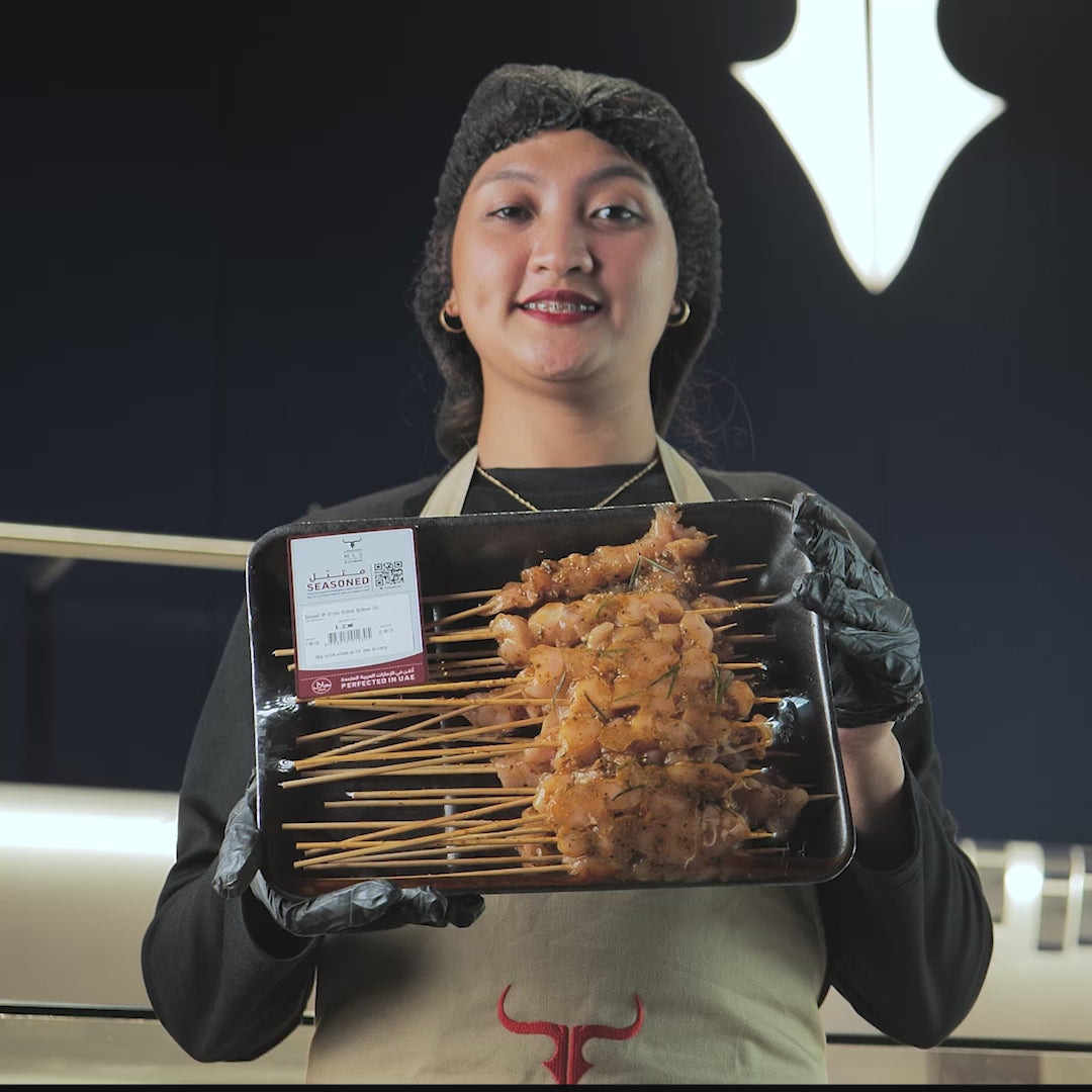 Seasoned OM Chicken Mishkak Barbecue Cubes Skewers